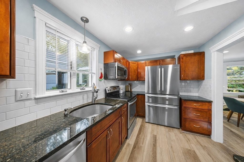 111 Willis Road Sudbury, MA 01776 - Photo 18 of 40