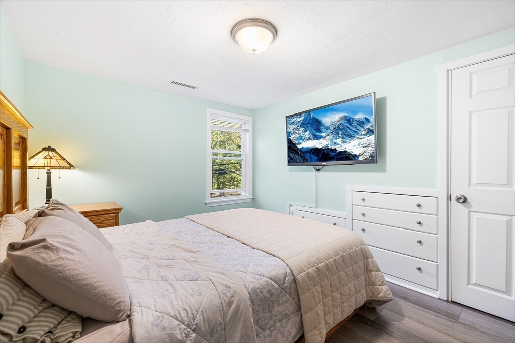 111 Willis Road Sudbury, MA 01776 - Photo 24 of 40