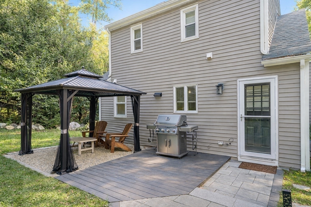 111 Willis Road Sudbury, MA 01776 - Photo 10 of 40