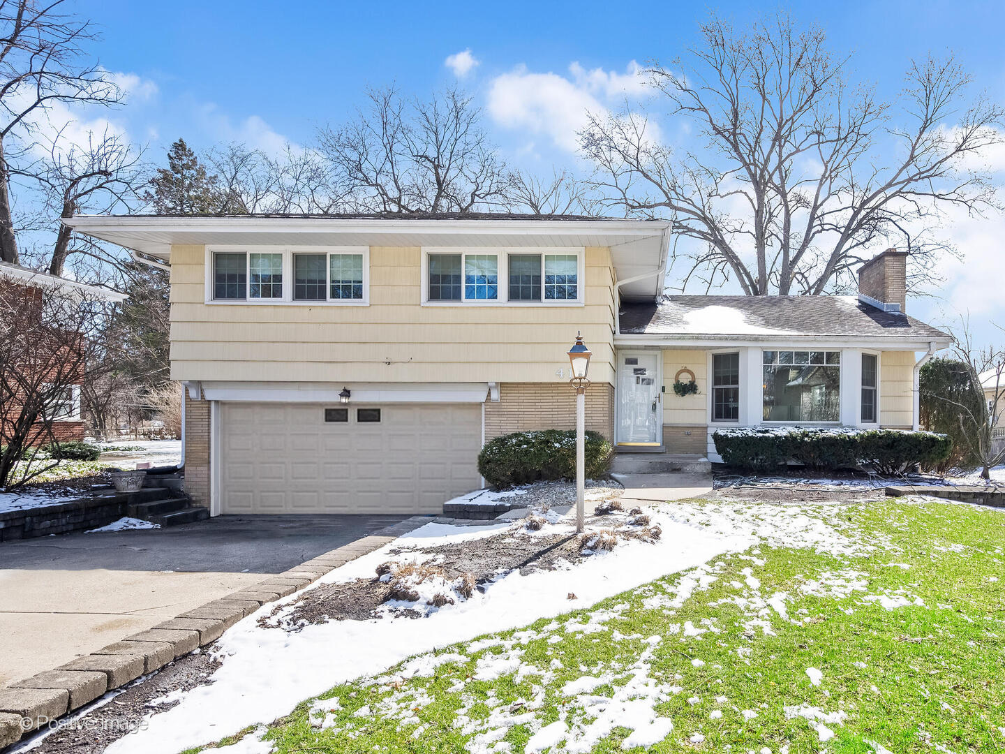 417 East Naperville Road Clarendon Hills, IL 60514 - Photo 2 of 26
