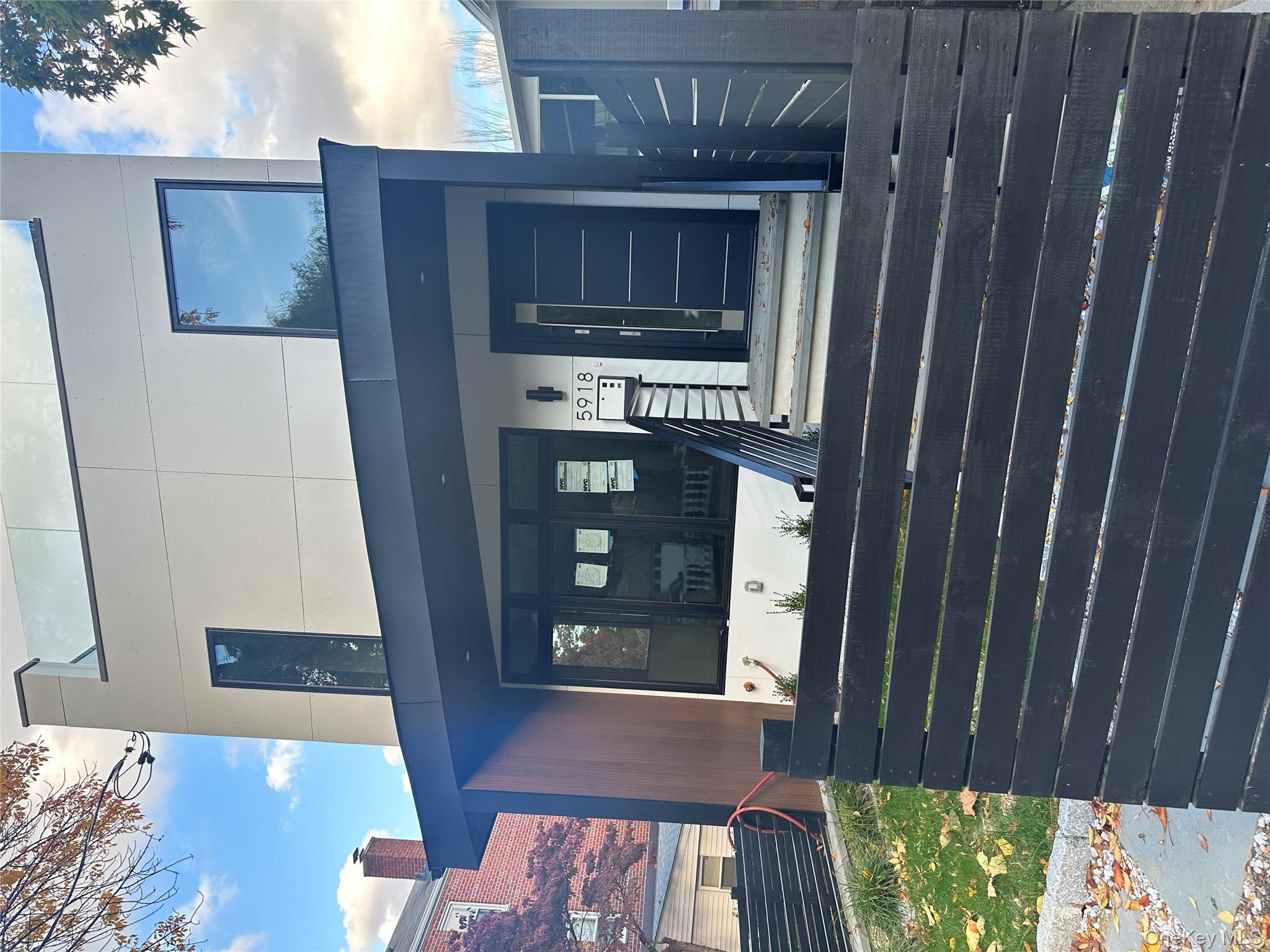 5918 Delafield Avenue Bronx, NY 10471 - Photo 3 of 31 a view of building exterior