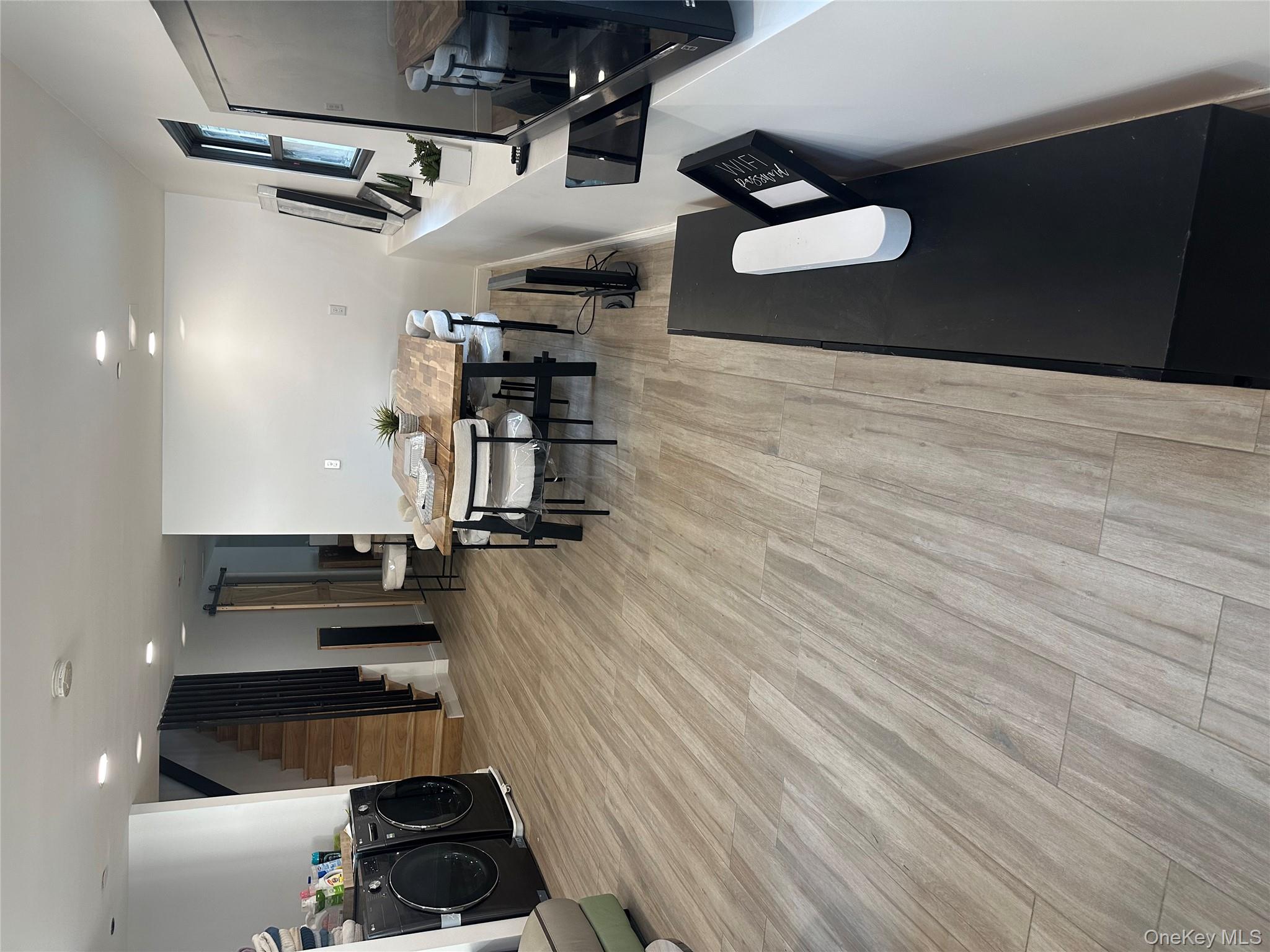 5918 Delafield Avenue Bronx, NY 10471 - Photo 31 of 31 a living room with furniture