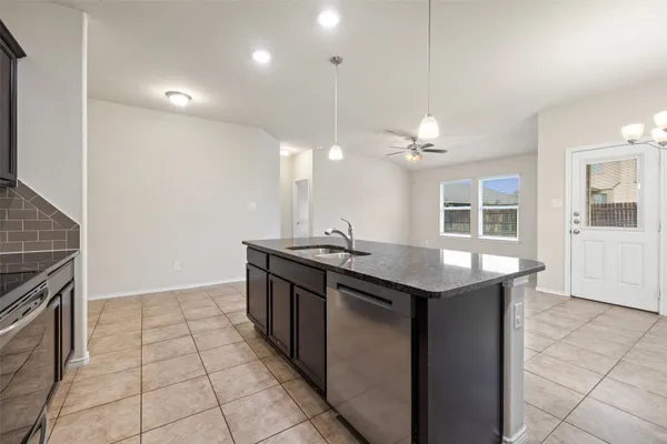 $255,000 | 5586 Perdita Drive, Belton, TX 76513