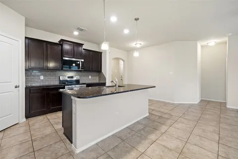 $255,000 | 5586 Perdita Drive, Belton, TX 76513