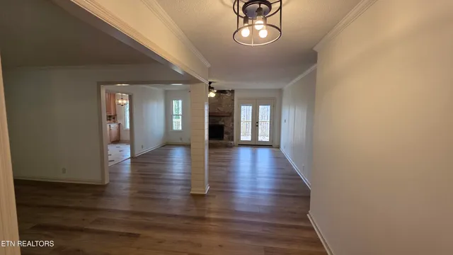 $525,000 | 1135 West Outer Drive, Oak Ridge, TN 37830