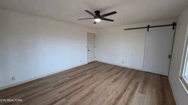 $525,000 | 1135 West Outer Drive, Oak Ridge, TN 37830