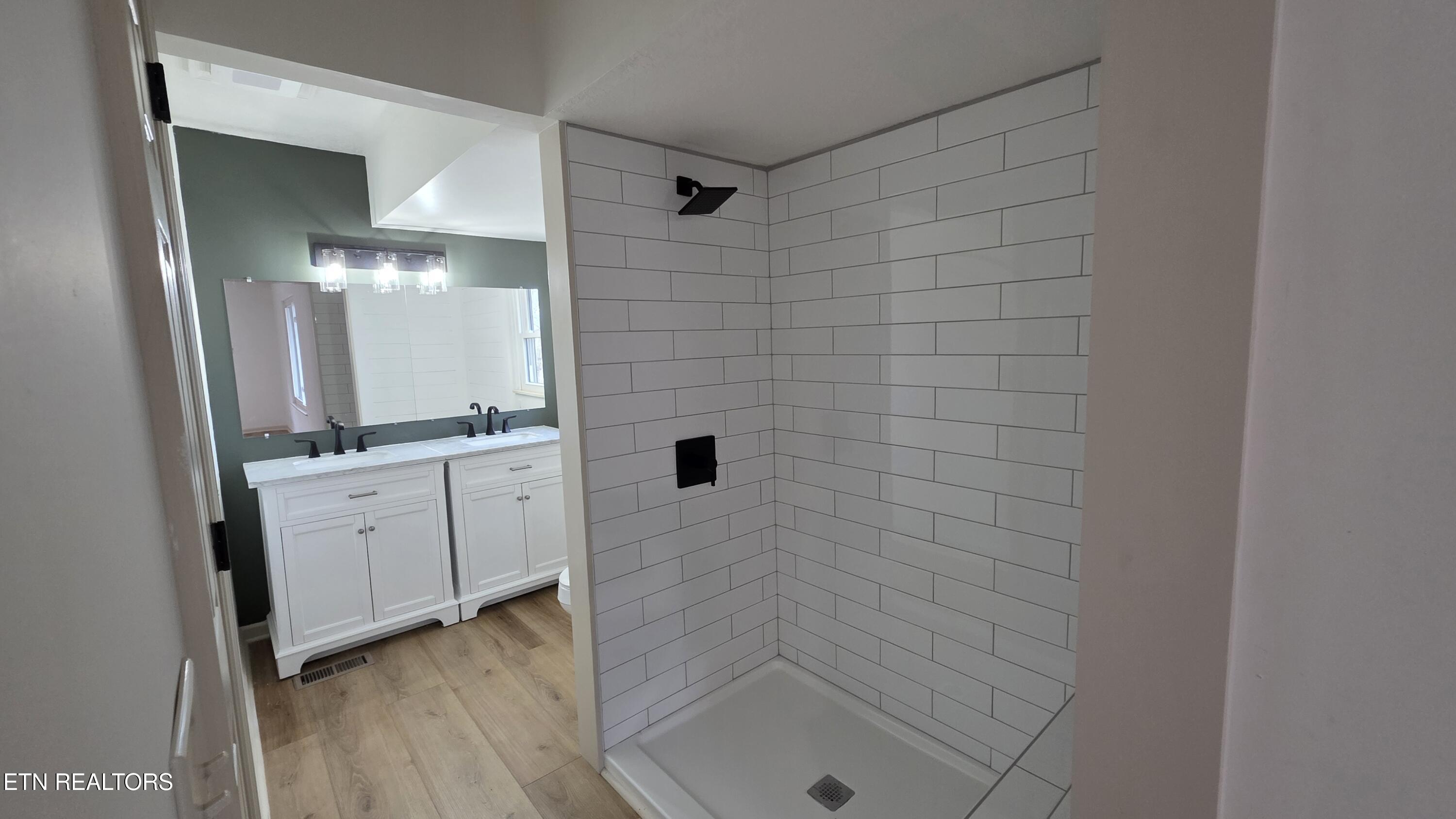 1135 West Outer Drive Oak Ridge, TN 37830 - Photo 36 of 59 1000007254