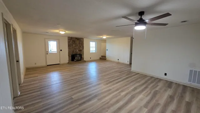 $525,000 | 1135 West Outer Drive, Oak Ridge, TN 37830