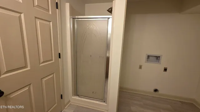 $525,000 | 1135 West Outer Drive, Oak Ridge, TN 37830