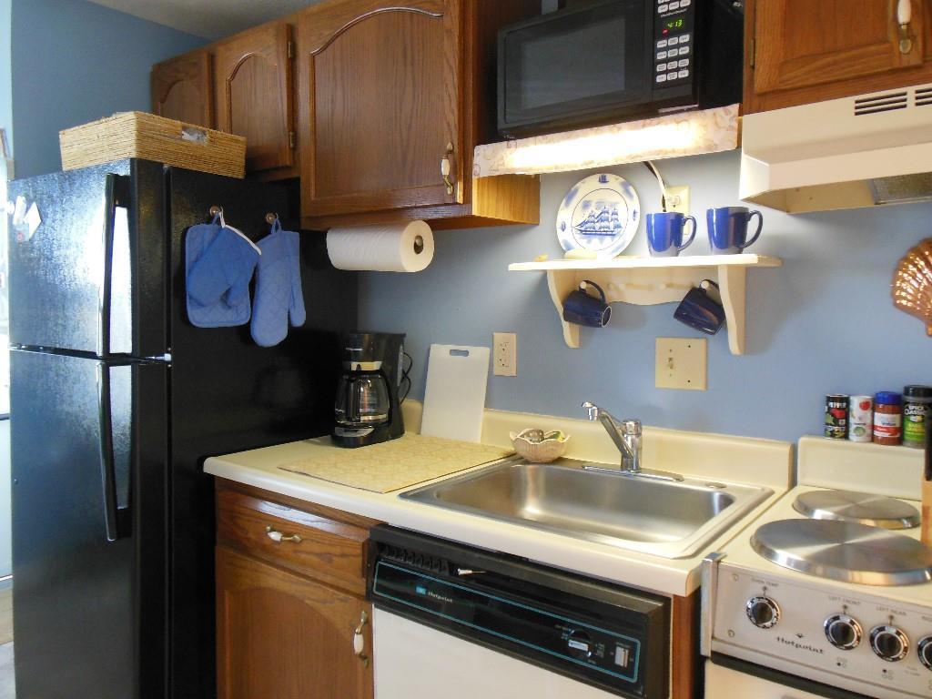 1072 Post Road, Unit 205 Wells, ME 04090 - Photo 6 of 20 Photo