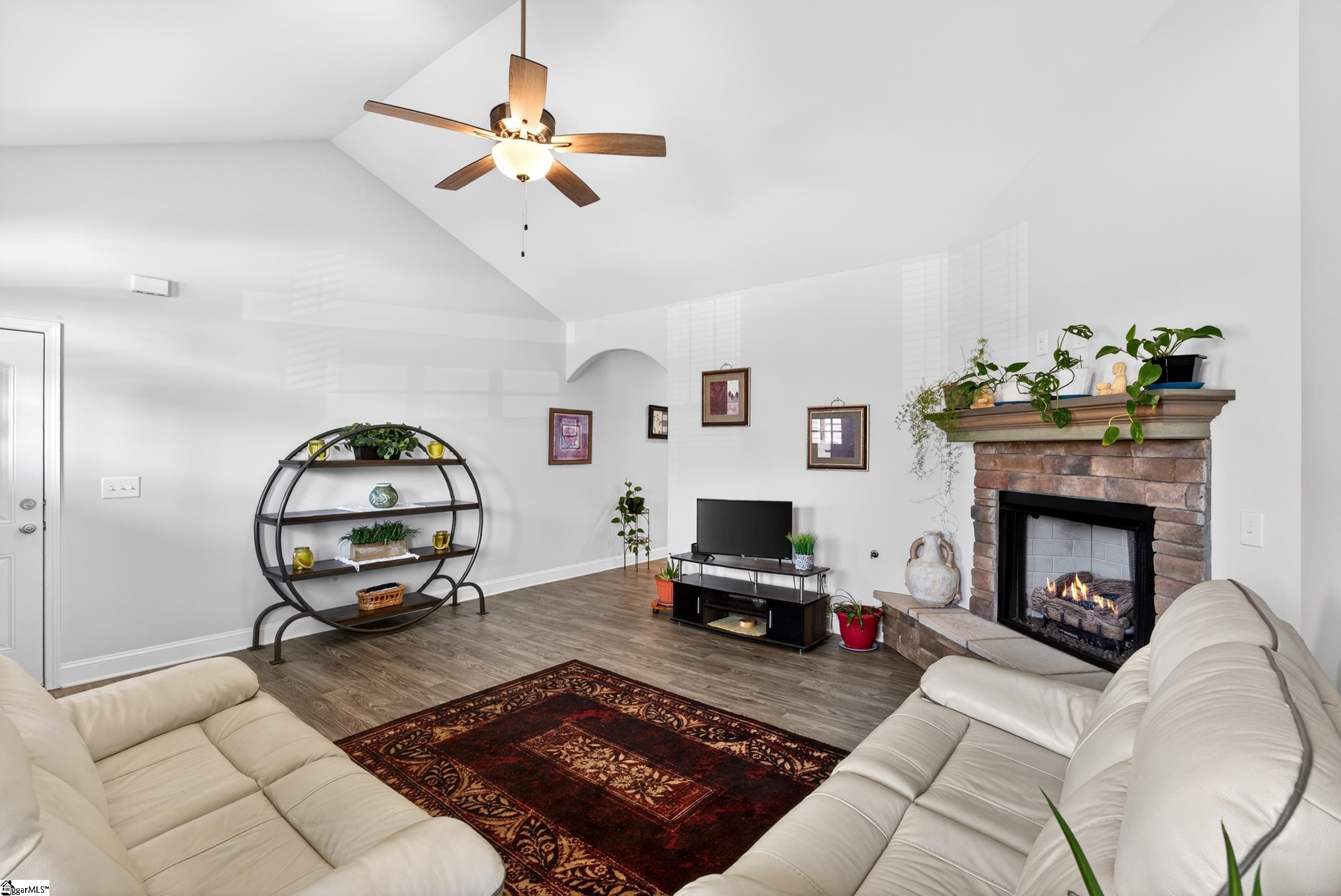 541 Chantry Lane Moore, SC 29369 - Photo 8 of 35