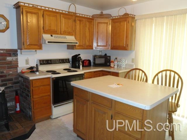 320 Greenland Road Ontonagon, MI 49953 - Photo 6 of 36