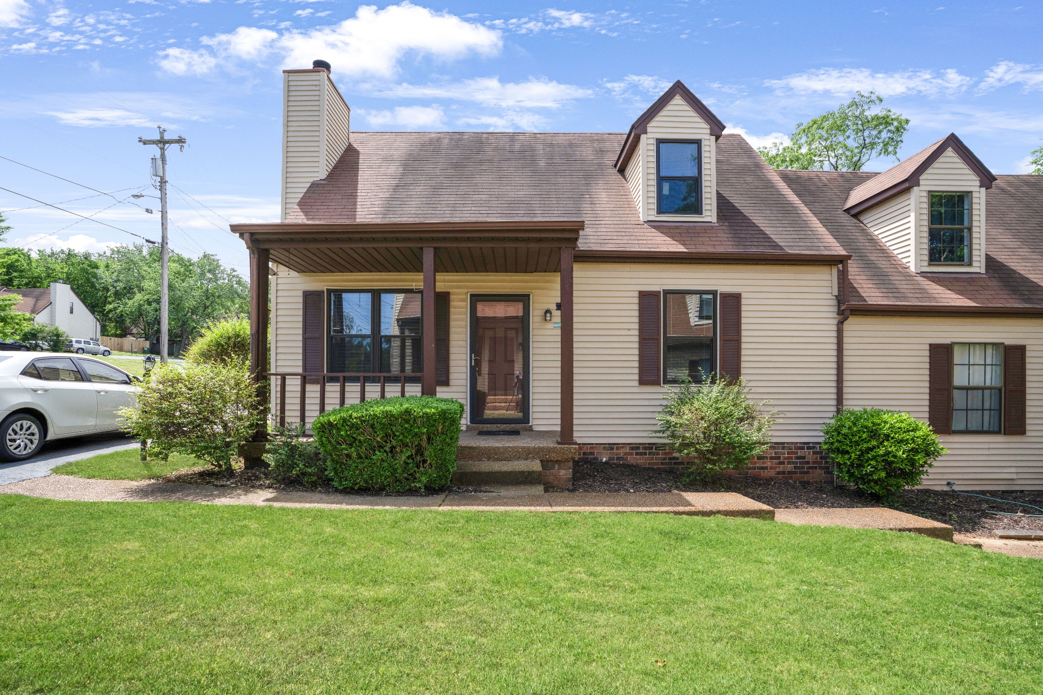 1324 Quail Valley Road Nashville, TN 37214 - Photo 2 of 30