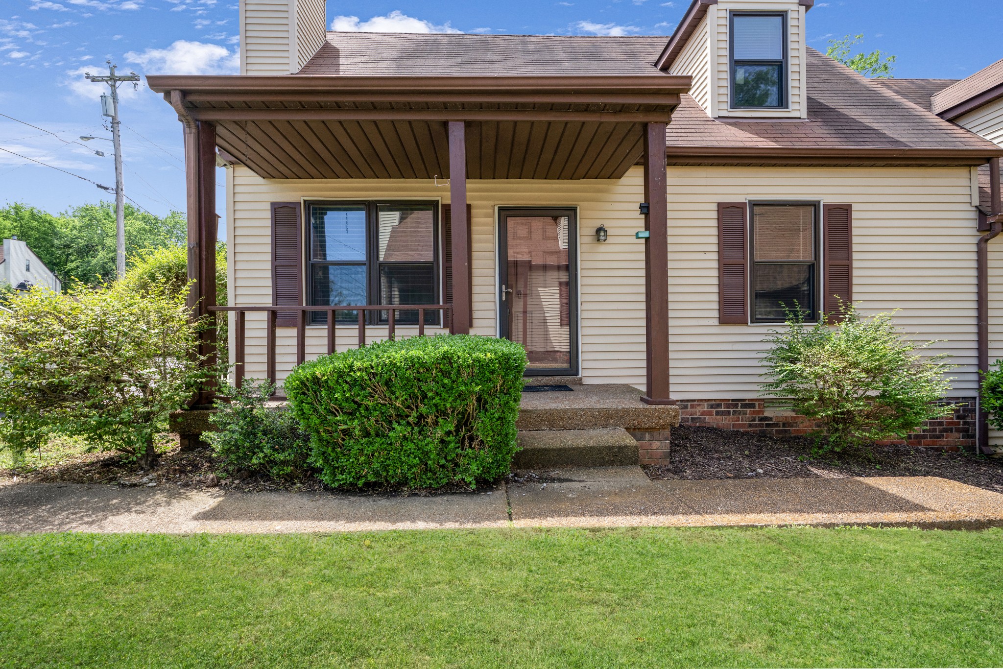 1324 Quail Valley Road Nashville, TN 37214 - Photo 3 of 30