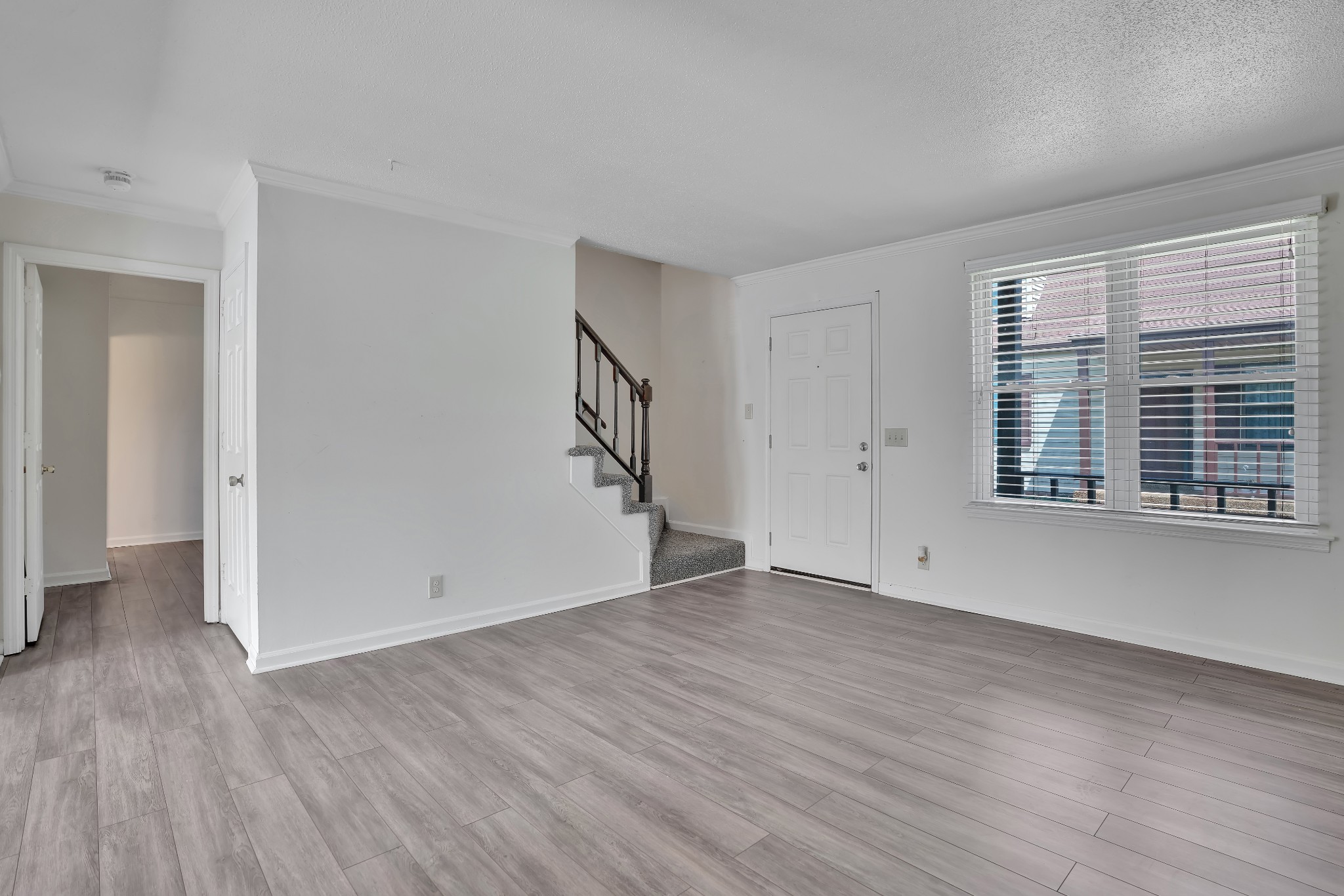 1324 Quail Valley Road Nashville, TN 37214 - Photo 5 of 30