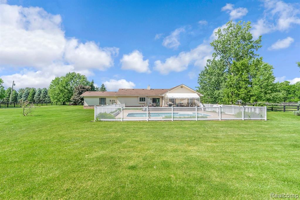 1491 West Sutton Road Metamora, MI 48455 - Photo 22 of 60