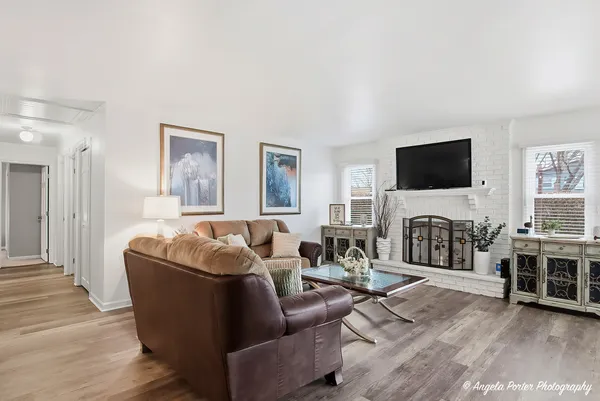 $389,000 | 4833 Eastwood Court, Waukegan, IL 60083