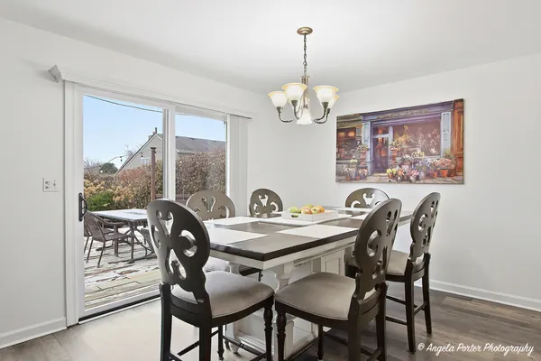 $389,000 | 4833 Eastwood Court, Waukegan, IL 60083