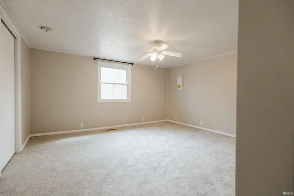 $275,000 | 2655 Brown Chapel Road, Boonville, IN 47601