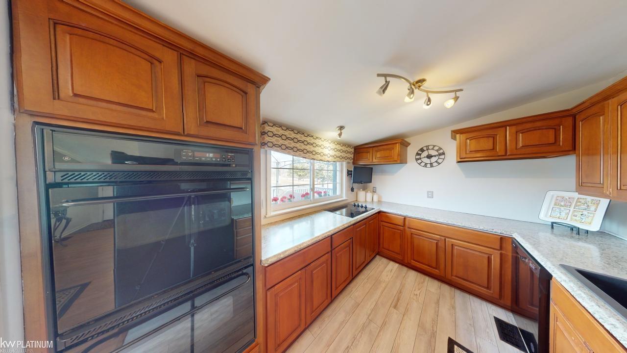 9002 Arnold Road Fair Haven, MI 48023 - Photo 12 of 32 Gallery Image 12
