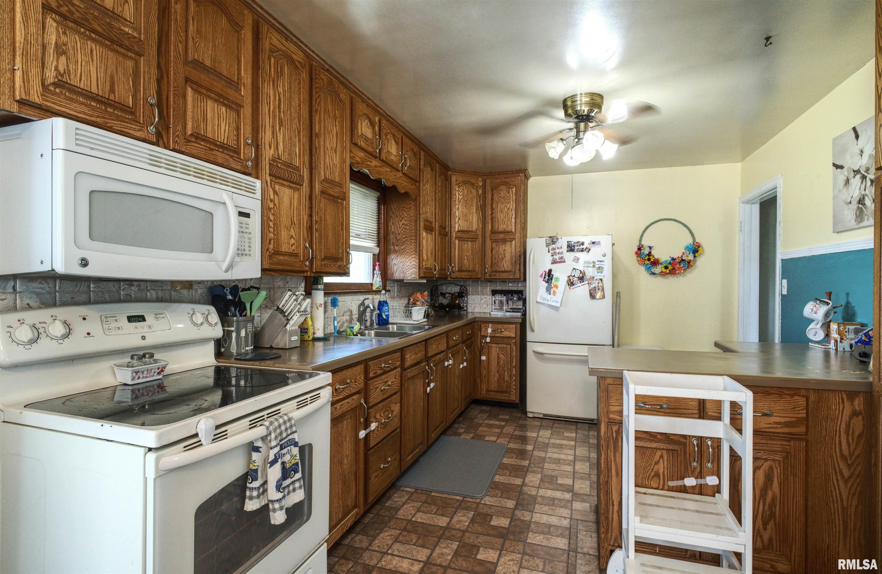19175 Elston Road Fulton, IL 61252 - Photo 14 of 24