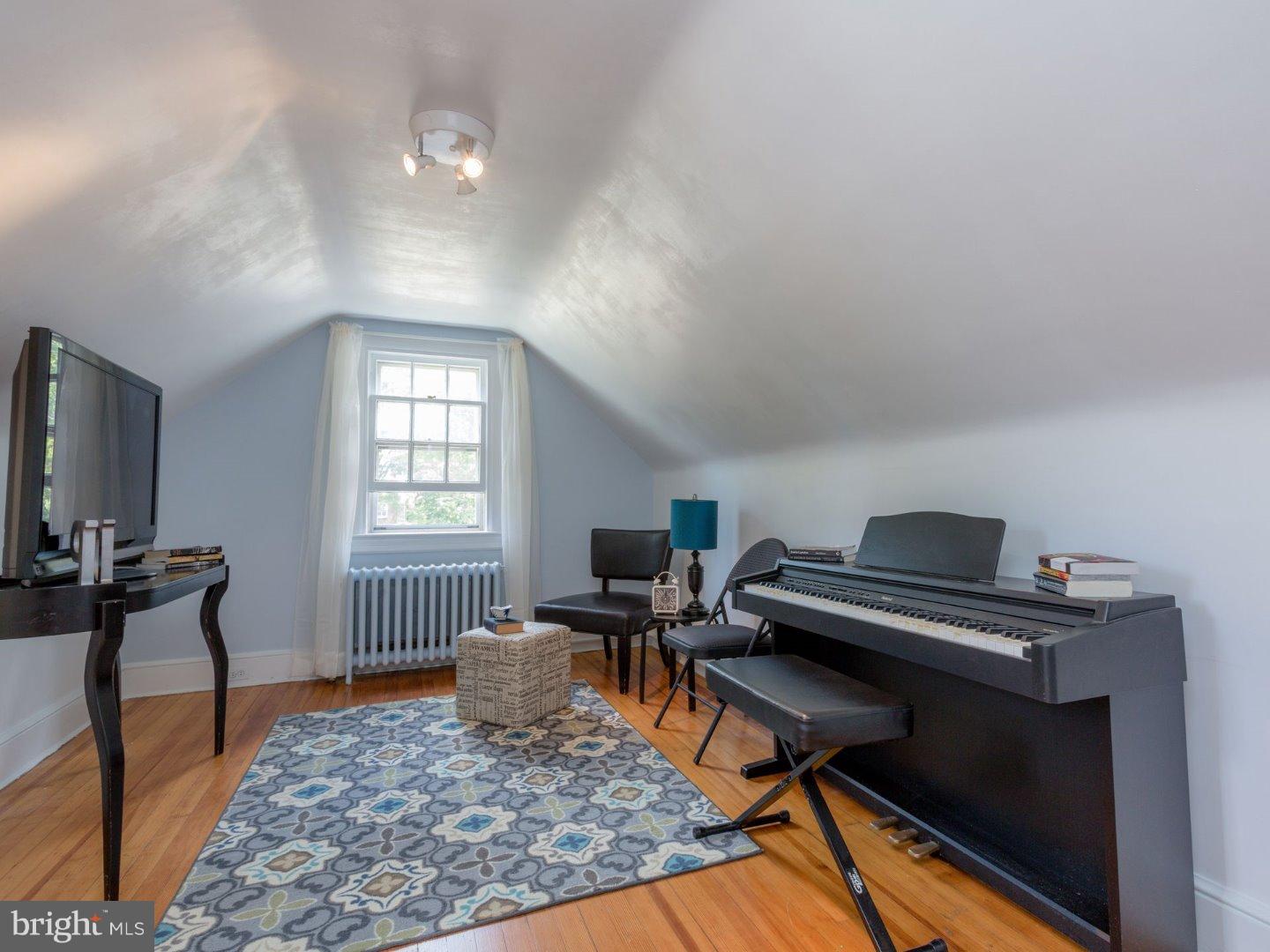 1701 Harris Road Glenside, PA 19038 - Photo 22 of 25 Bedroom 5
