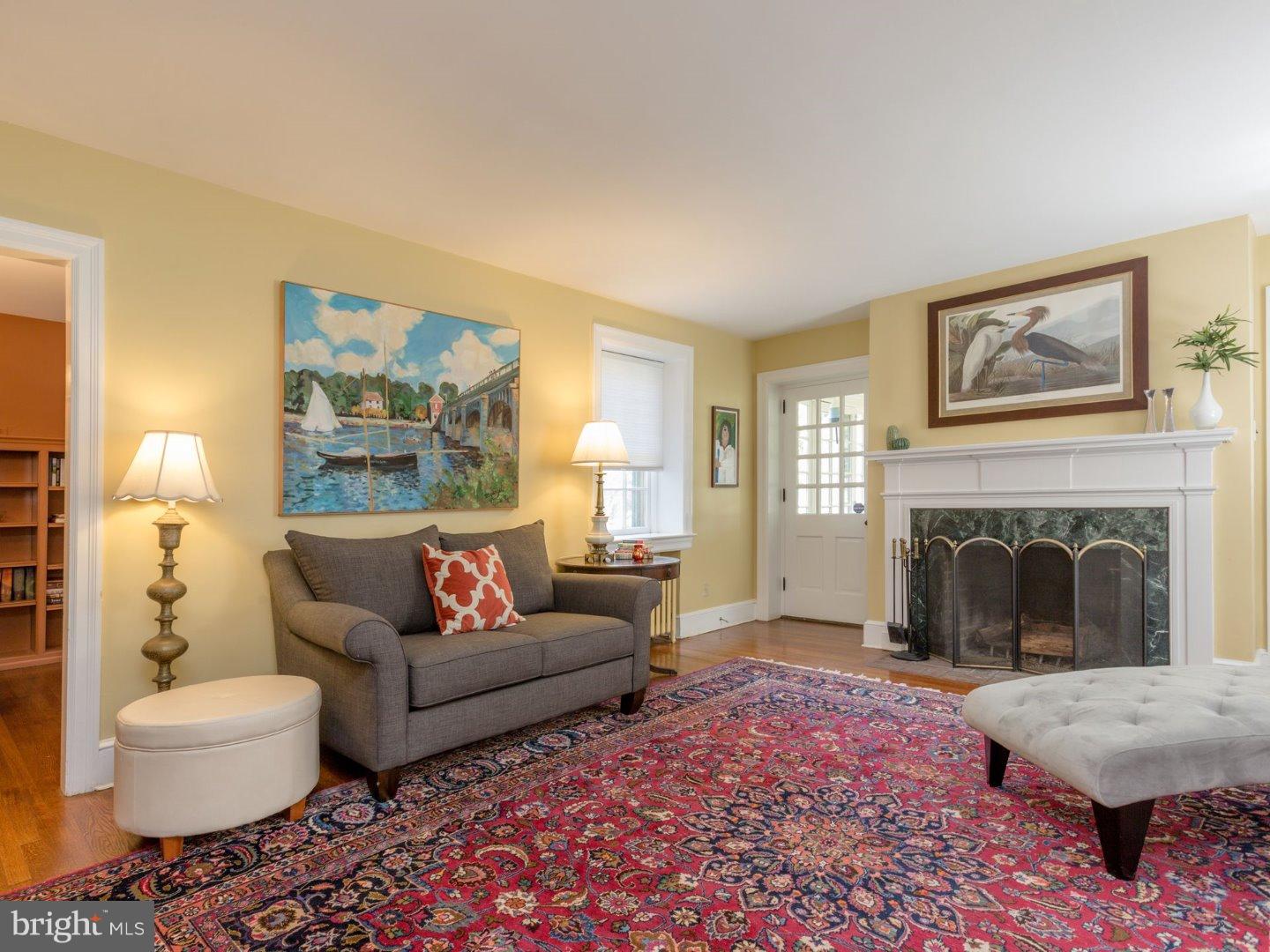 1701 Harris Road Glenside, PA 19038 - Photo 4 of 25 Living Room