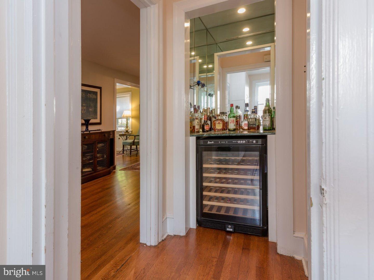 1701 Harris Road Glenside, PA 19038 - Photo 9 of 25 Gallery Image 9