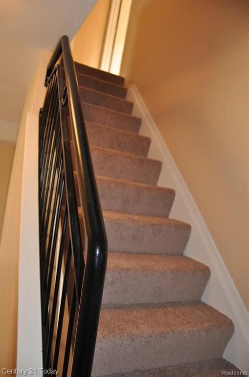22150 Cape Cod Way, Unit 24 Farmington, MI 48336 - Photo 10 of 20