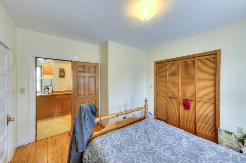 130 Kenberma Road Worcester, MA 01604 - Photo 27 of 30