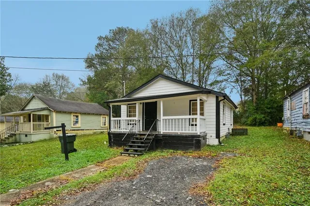 $135,000 | 5160 Avery Street Southwest, Covington, GA 30014