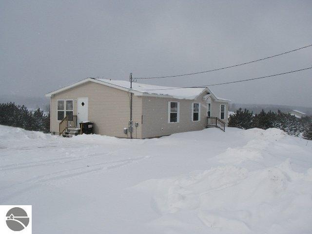 8924 South Maple City Road Maple City, MI 49664 - Photo 1 of 9 1673472.JPG