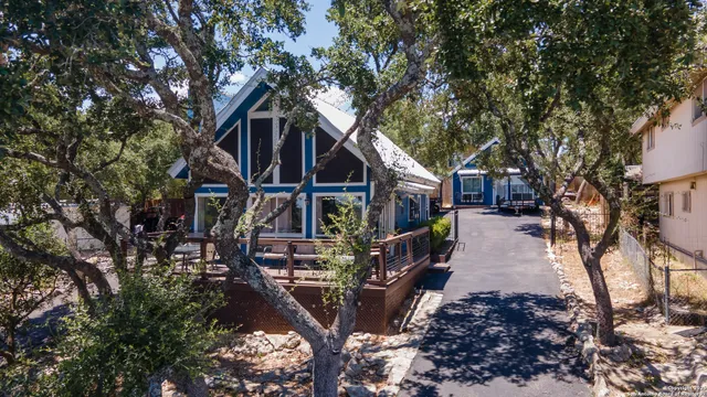 $459,000 | 1544 Trail Ridge Drive, Canyon Lake, TX 78133