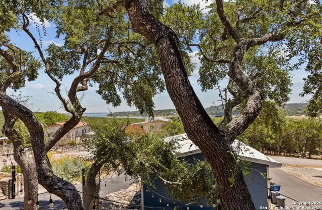 $459,000 | 1544 Trail Ridge Drive, Canyon Lake, TX 78133