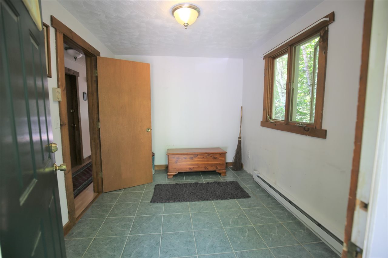 35 Sagamore Road Gilford, NH 03249 - Photo 7 of 31
