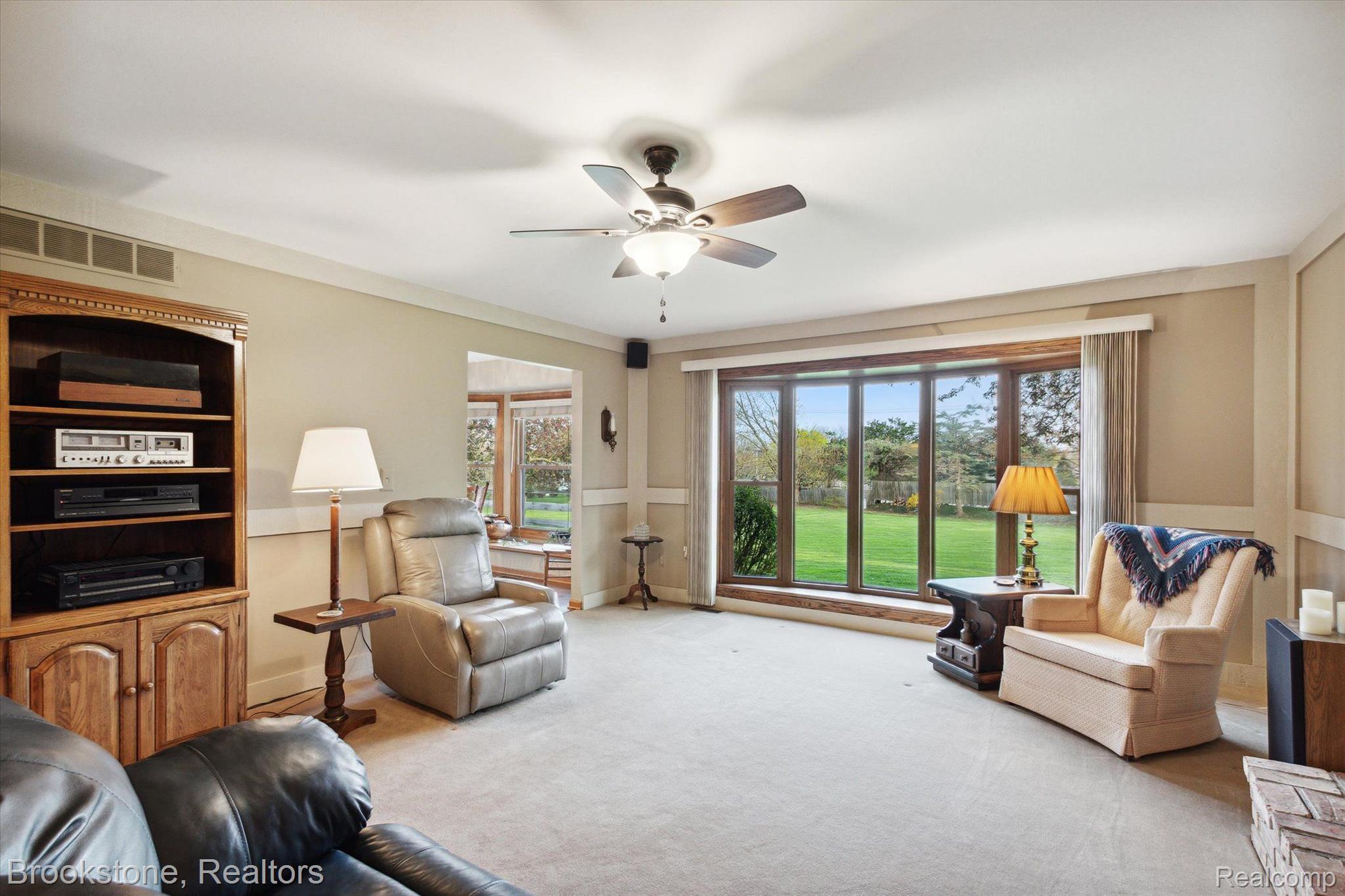 2239 Chippenham Chase Rochester, MI 48306 - Photo 21 of 52