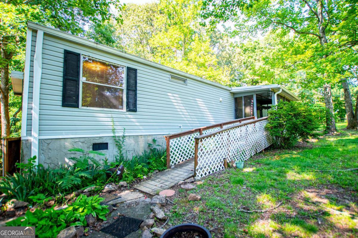 698 Goolsby Road Carrollton, GA 30117 - Photo 3 of 58