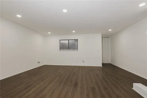 $1,695 | 2323 Ward Street Southeast, Unit 10, Smyrna, GA 30080