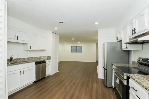 $1,695 | 2323 Ward Street Southeast, Unit 10, Smyrna, GA 30080