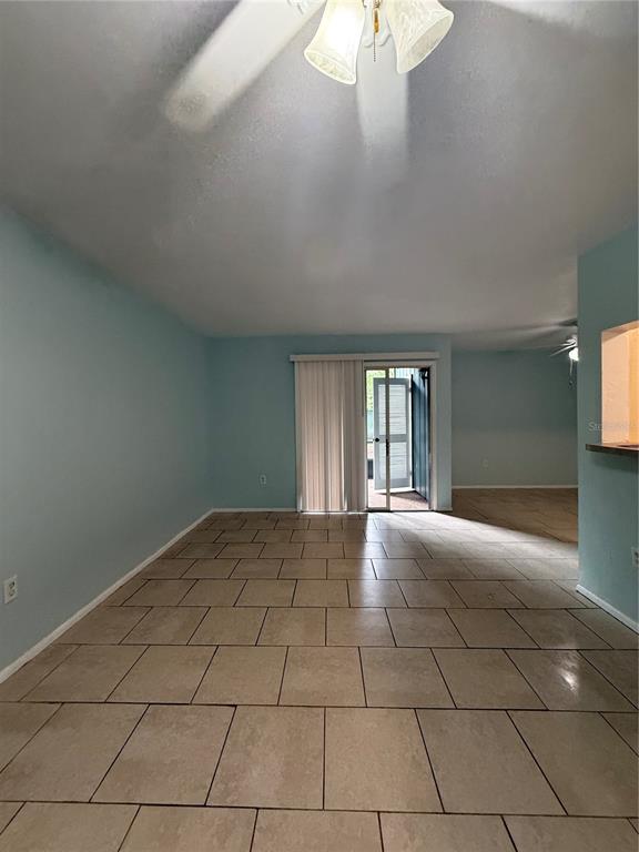 501 Southwest 75th Street, Unit F7 Gainesville, FL 32607 - Photo 2 of 9
