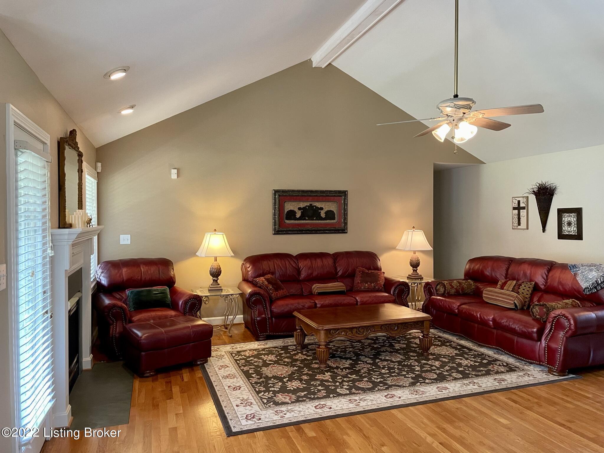 9504 Independence School Road Louisville, KY 40291 - Photo 15 of 31 FullSizeRender-1