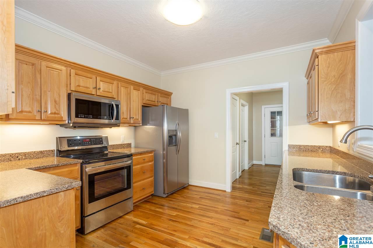 111 Timberview Lane Anniston, AL 36207 - Photo 2 of 40