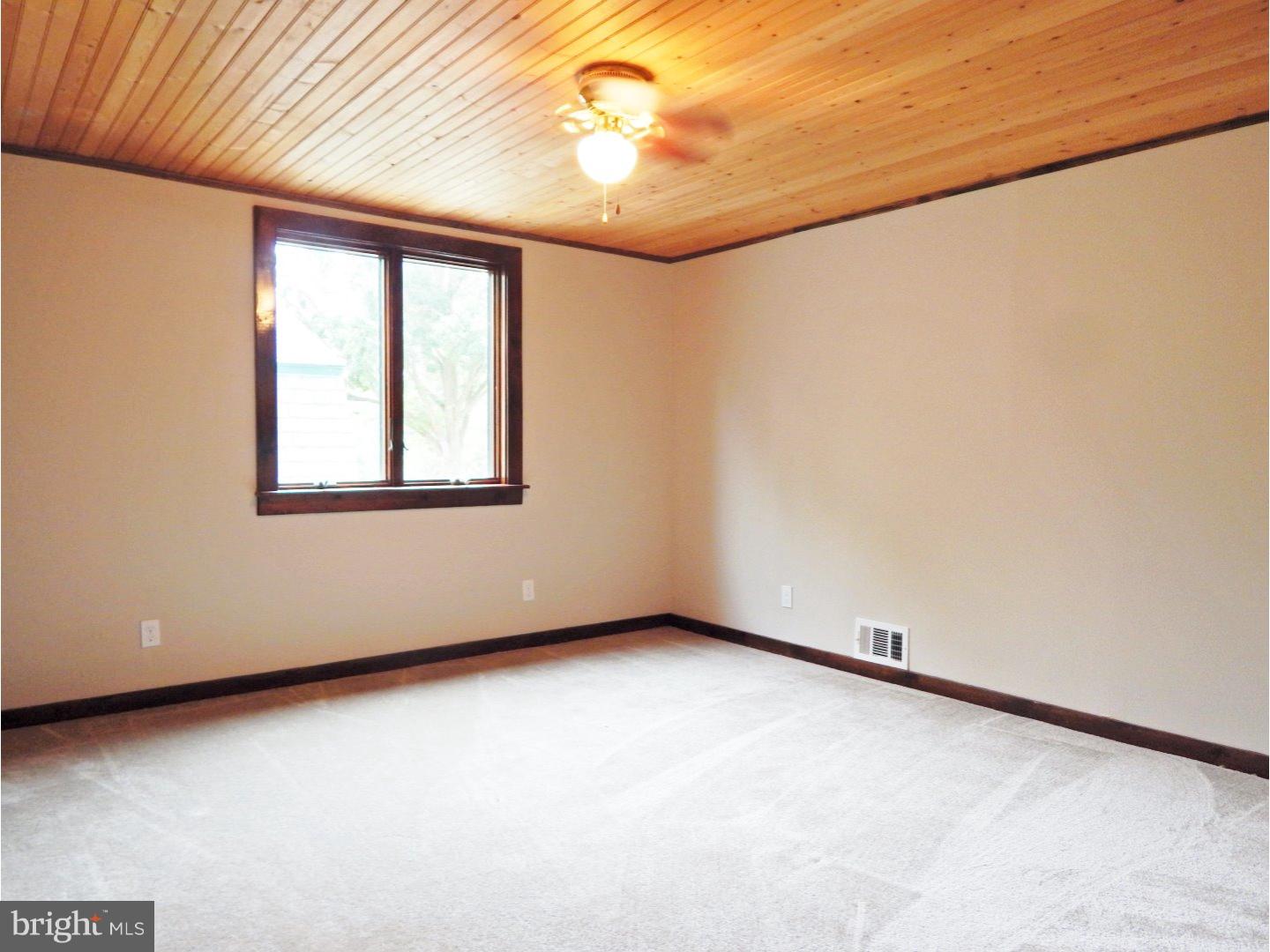 1218 West Bridge Street Spring City, PA 19475 - Photo 15 of 25 Bedroom - Main