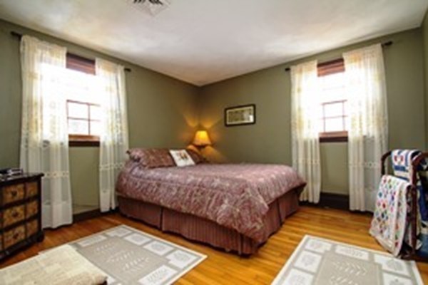 8 Vincent Road Burlington, MA 01803 - Photo 15 of 30 Gallery Image 15