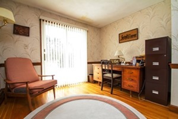 8 Vincent Road Burlington, MA 01803 - Photo 20 of 30 Gallery Image 20