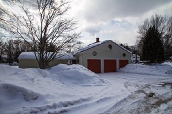 8 Vincent Road Burlington, MA 01803 - Photo 23 of 30 Gallery Image 23