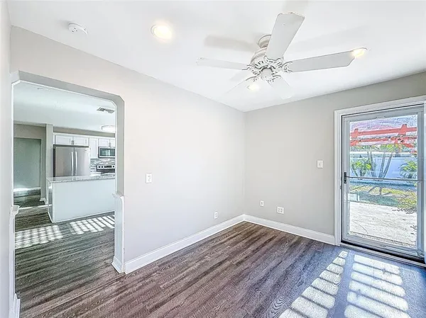 $3,200 | 7401 16th Street North, St. Petersburg, FL 33702