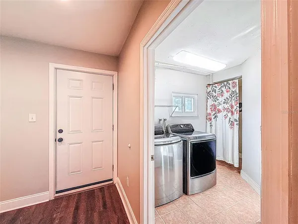 $3,200 | 7401 16th Street North, St. Petersburg, FL 33702