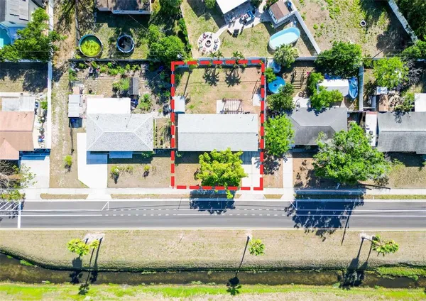 $3,200 | 7401 16th Street North, St. Petersburg, FL 33702