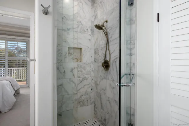 $2,180,000 | 6077 Firwood Row, San Diego, CA 92037